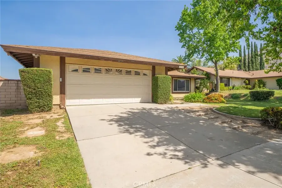 22586 Main Street, Grand Terrace, CA 92313 - #2