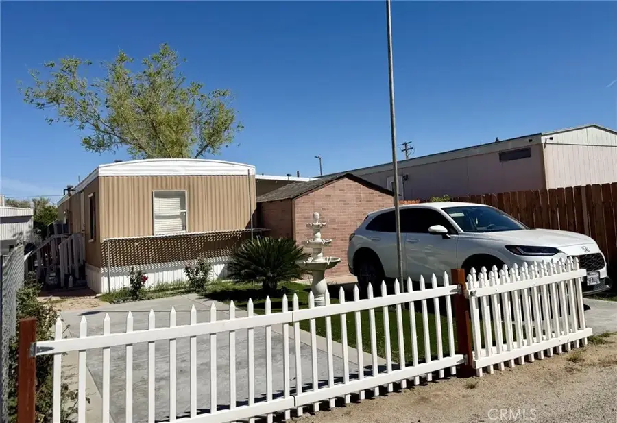 12751 Mariposa, Victorville, CA 92395 - #2