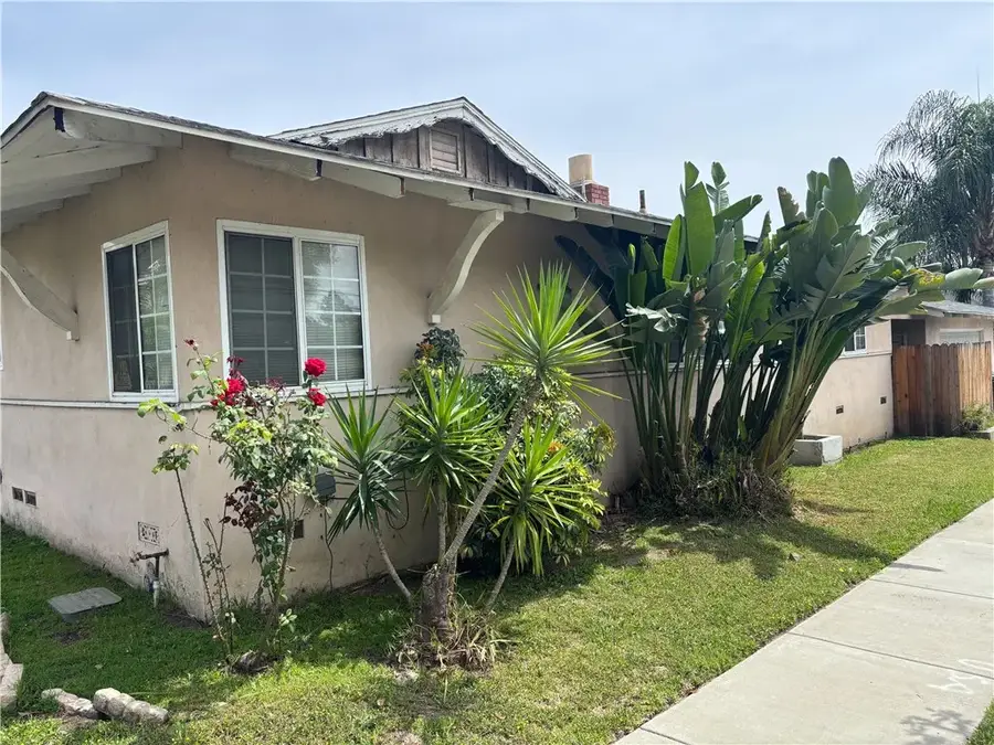 206 E Fig Avenue, Monrovia, CA 91016 - #3