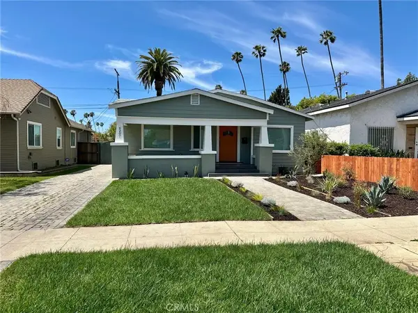 4207 S Van Ness Avenue, Los Angeles, CA 90062