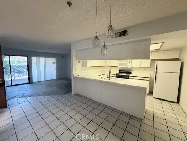 200 E Racquet Club Drive #35, Palm Springs, CA 92262 - #2