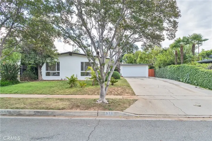 979 Kevin Ave, Redlands, CA 92373 - #3