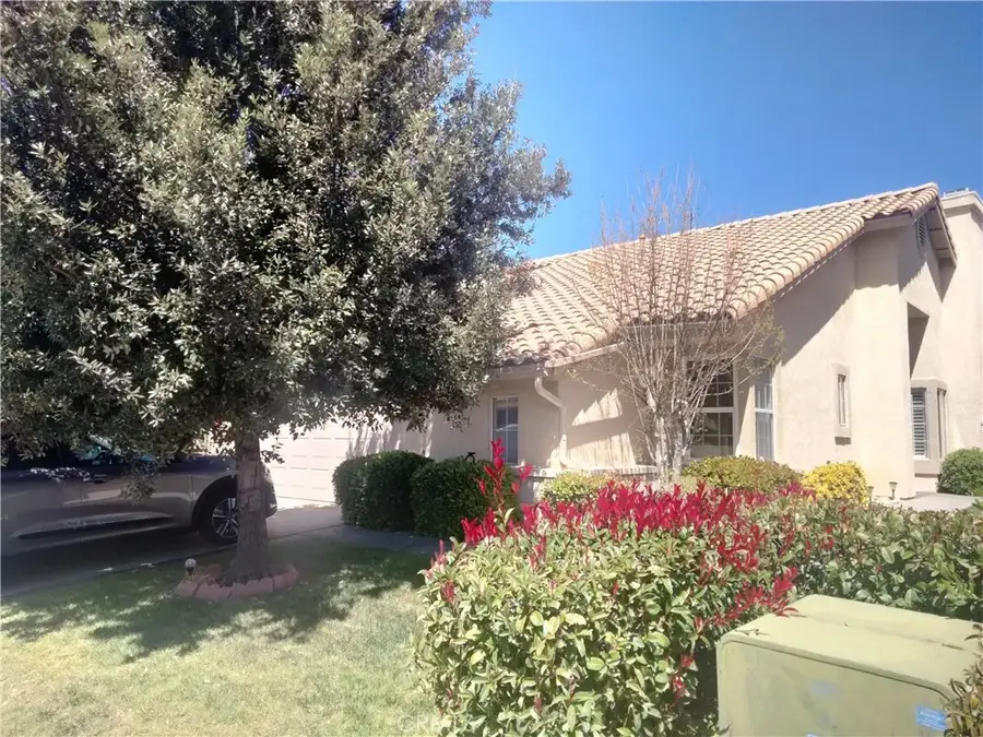6353 Colonial, Banning, CA 92220 - #2
