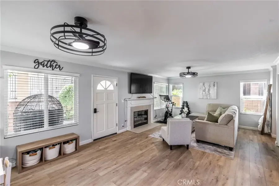 22701 Copper Hill #33, Saugus, CA 91350 - #2