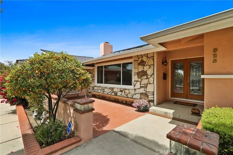 925 Maryhurst Drive, Claremont, CA 91711 - #3