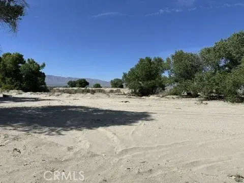 0 Avenue R, Sun Village, CA 93543