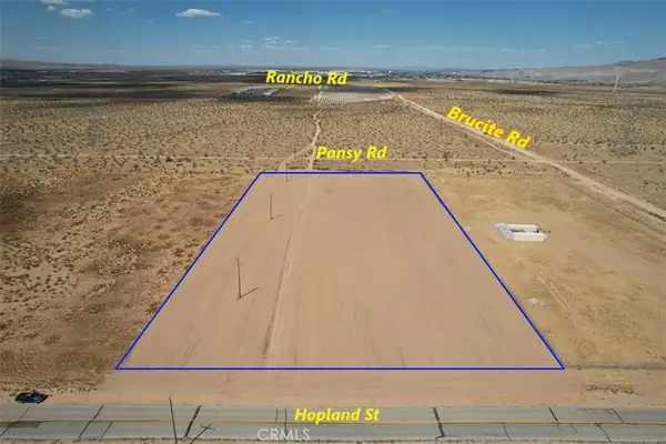 61 Hopland, Adelanto, CA 92394