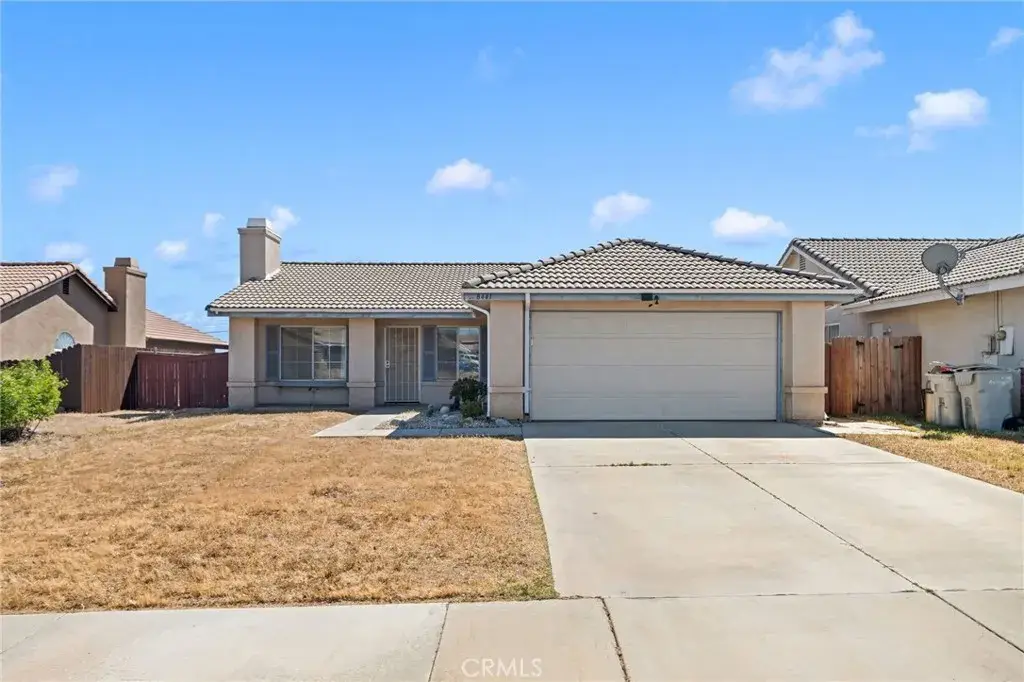 8441 Dove Creek, Hesperia, CA 92344 - #1