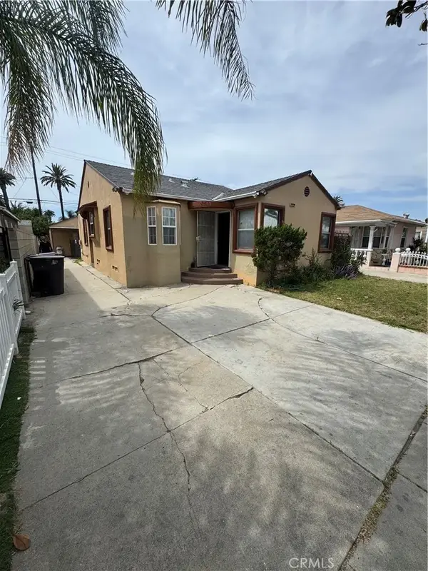2741 Gale, Long Beach, CA 90810
