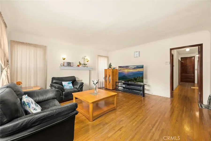 121 S Electric, Alhambra, CA 91801 - #3