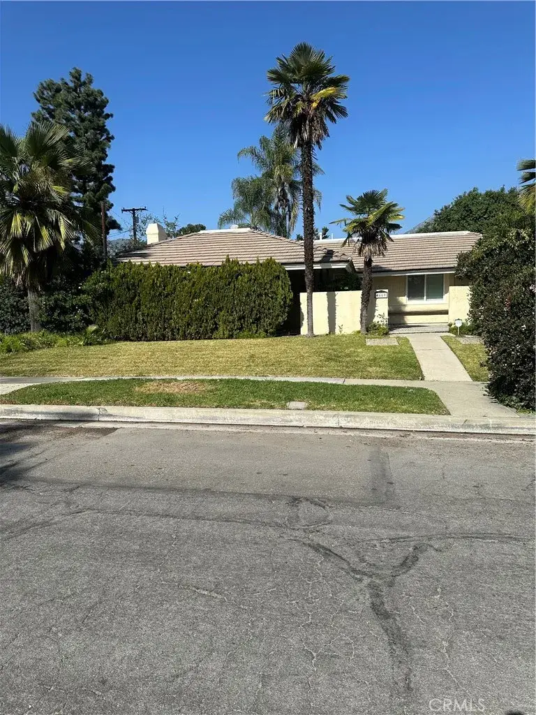 1669 N San Antonio, Upland, CA 91784 - #1