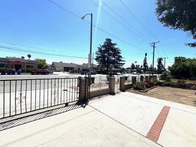 1535 S Towne Avenue, Pomona, CA 91766 - #3