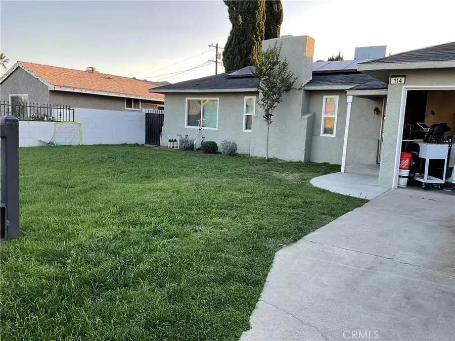 114 Acacia Avenue South, Rialto, CA 92376 - #3