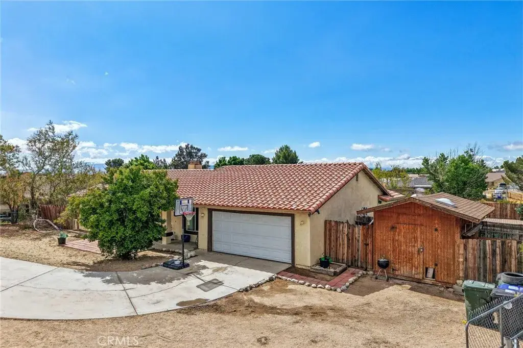 16315 Winona, Victorville, CA 92395 - #1