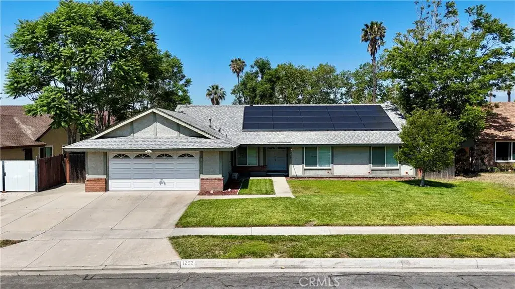 1252 N Mulberry Ave, Rialto, CA 92376 - #1