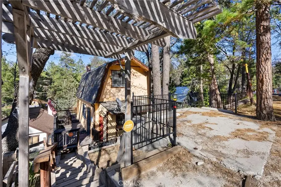 32826 Truman, Running Springs, CA 92382 - #3