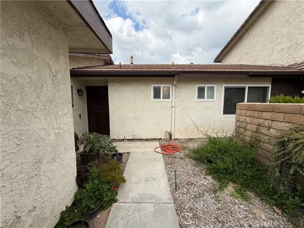 2110 Hawthorne Court, San Bernardino, CA 92404