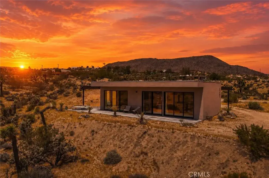 6250 Avalon, Yucca Valley, CA 92284 - #1