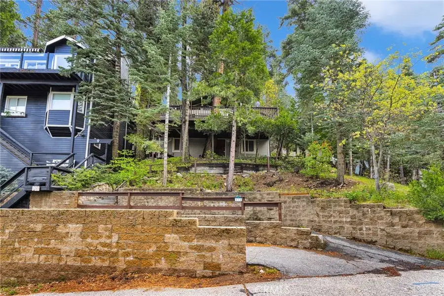 535 Sunderland Court, Lake Arrowhead, CA 92352 - #3