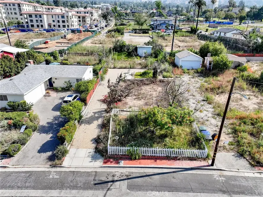 827 Morada, Altadena, CA 91001 - #3