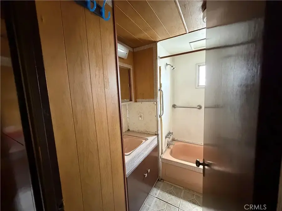 1761 E Mission, Pomona, CA 91766 - #2