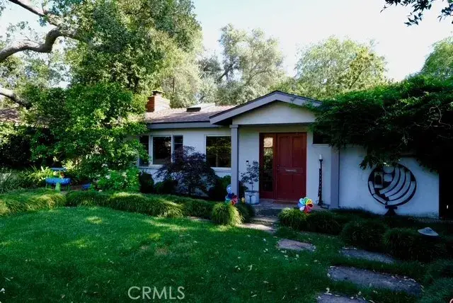 626 W 9th, Claremont, CA 91711 - #1
