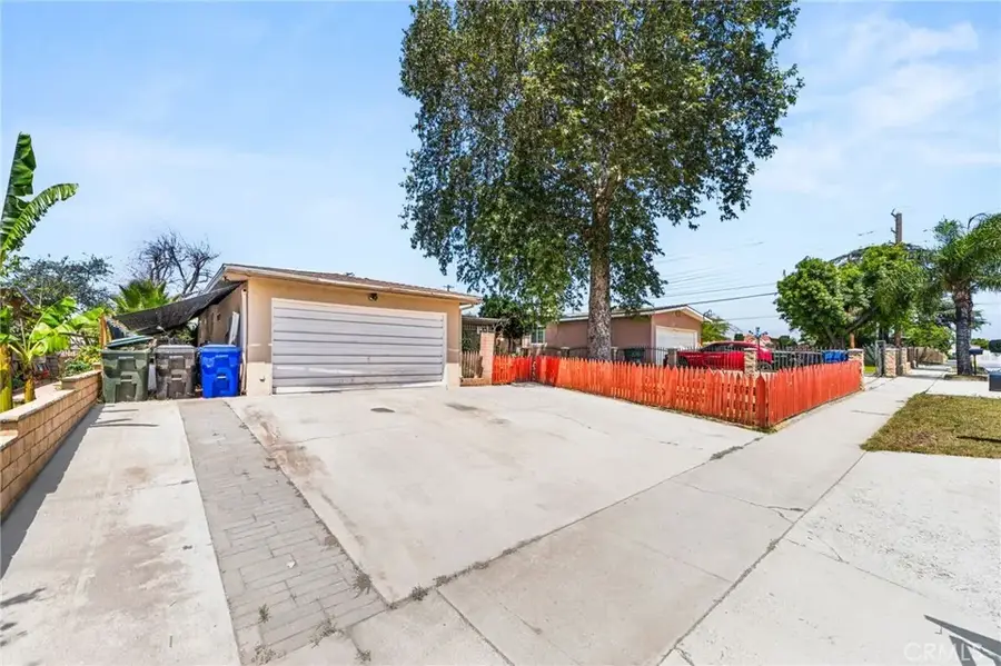 114 S Tamarisk, Rialto, CA 92376 - #2