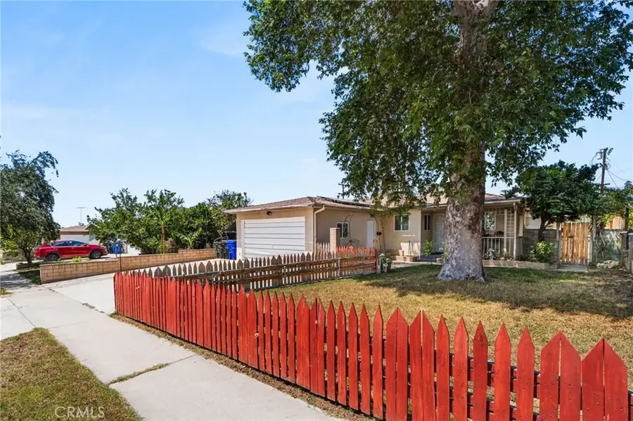 114 S Tamarisk, Rialto, CA 92376 - #3