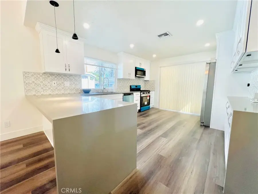 9010 Wilbur Avenue, Northridge, CA 91325 - #3