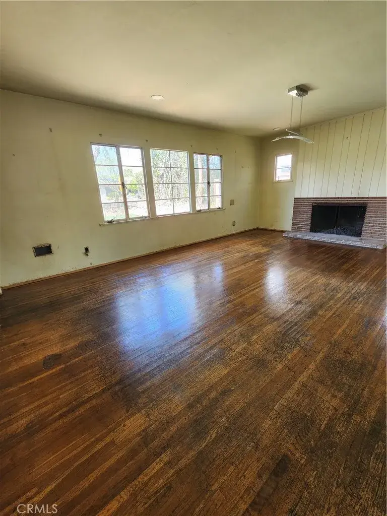 427 W 6th, Ontario, CA 91762 - #2