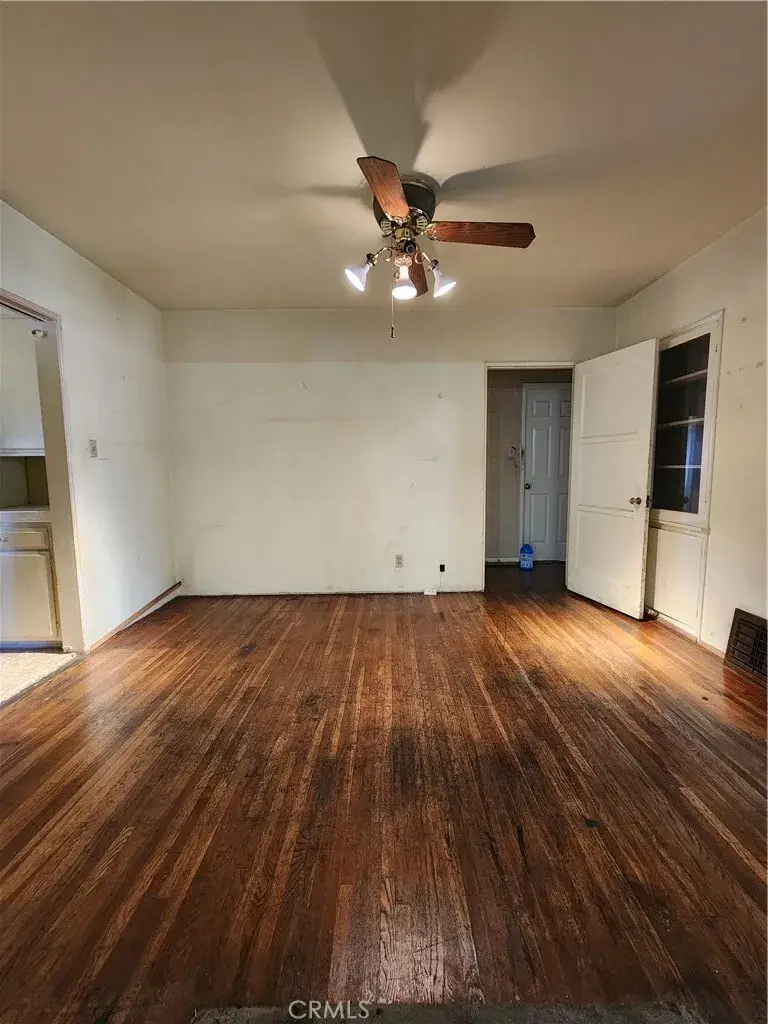 427 W 6th, Ontario, CA 91762 - #3