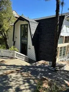 1083 Nadelhorn Drive, Lake Arrowhead, CA 92352 - #1