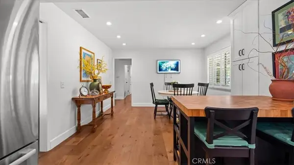 452 Chaparral Drive, Claremont, CA 91711