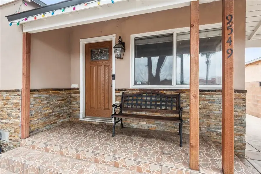9549 Mallison, South Gate, CA 90280 - #3