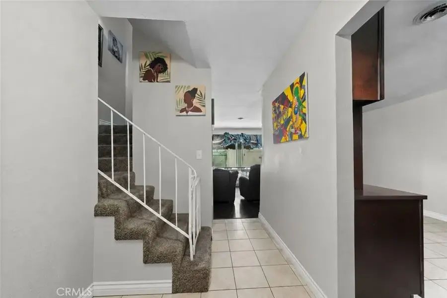 698 E 5th Street, Azusa, CA 91702 - #3