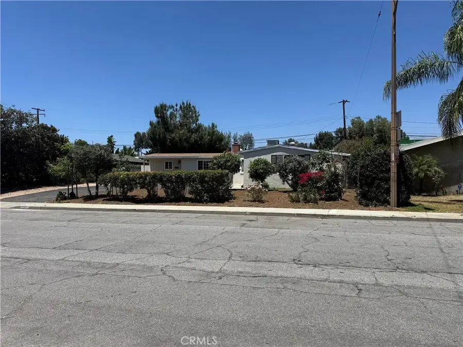 201 Bryn Mawr, Claremont, CA 91711 - #3