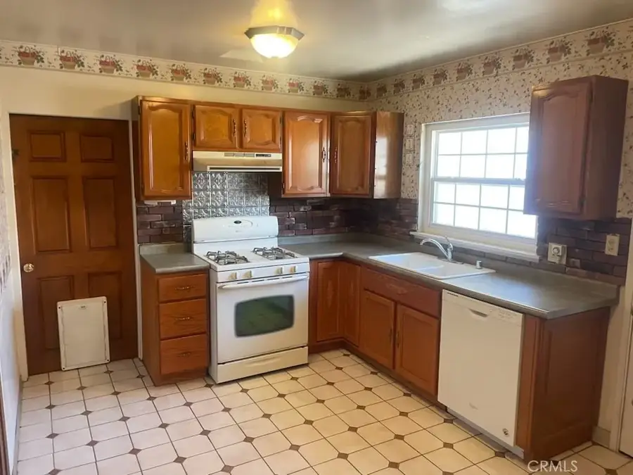 15608 Domart Avenue, Norwalk, CA 90650 - #3