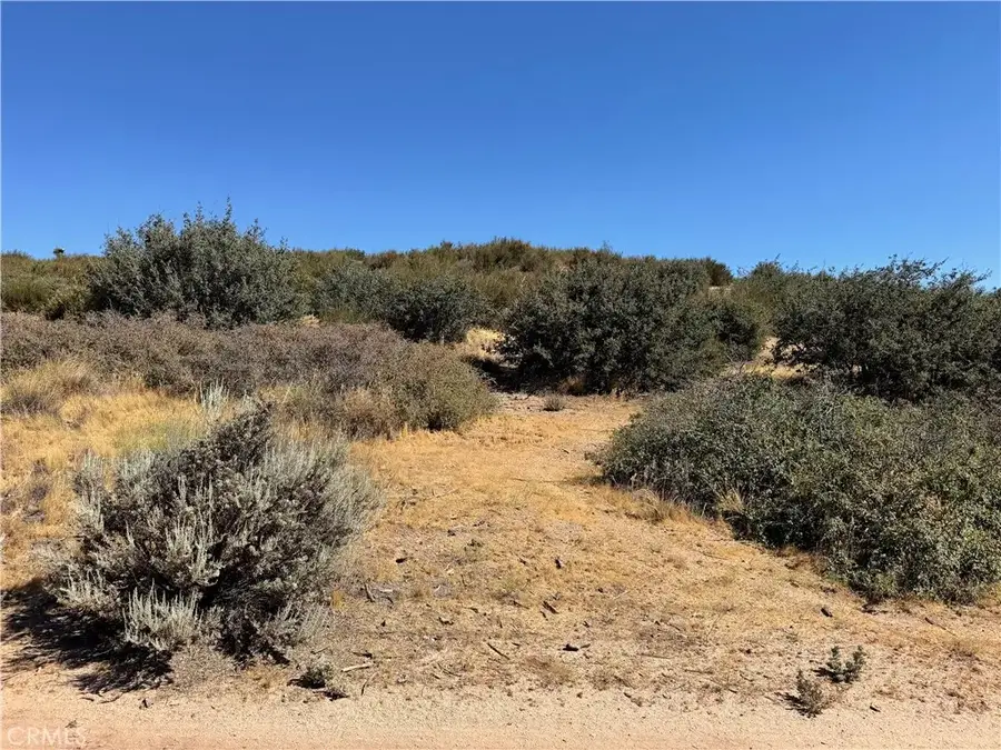 0 Edgehill Rd, Oak Hills, CA 92344 - #3