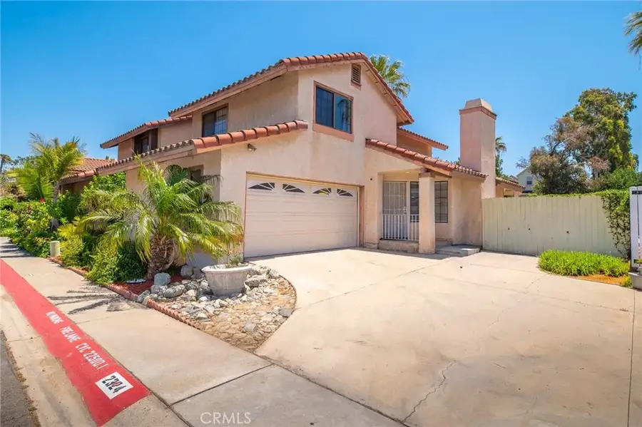 2324 Fan Palm Drive, Corona, CA 92879 - #2