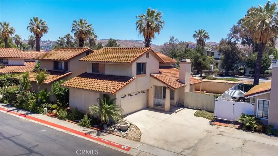 2324 Fan Palm Drive, Corona, CA 92879 - #3