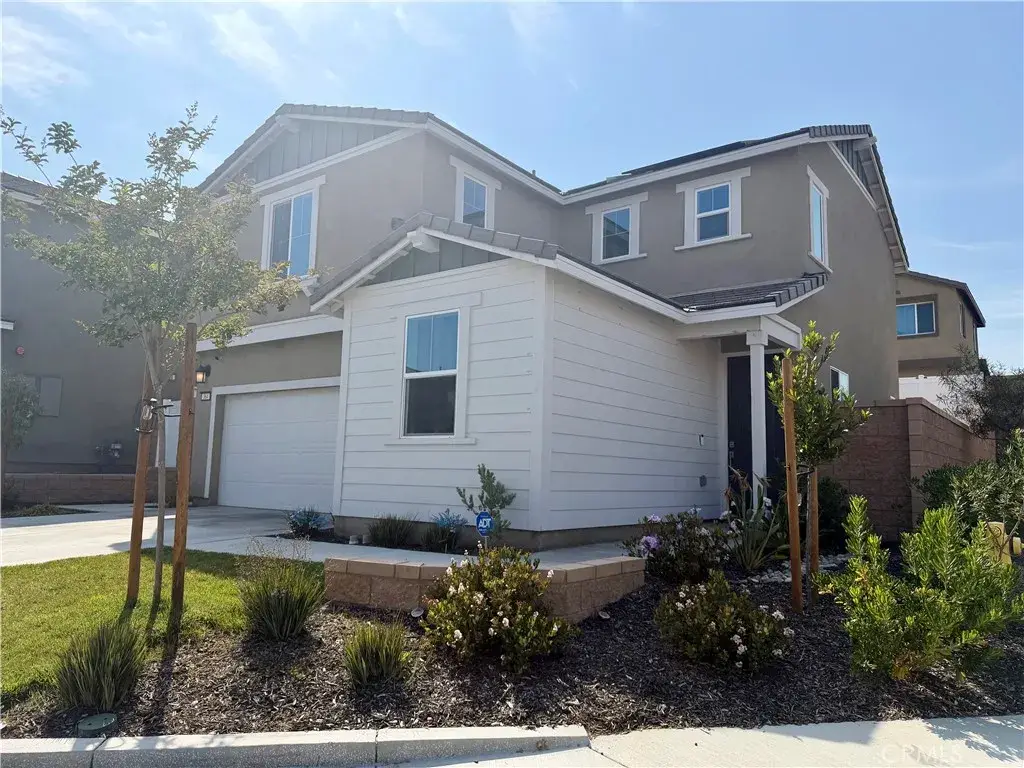 364 Castaic Way, Rialto, CA 92377 - #1