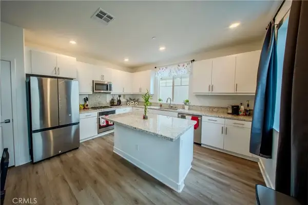 364 Castaic Way, Rialto, CA 92377