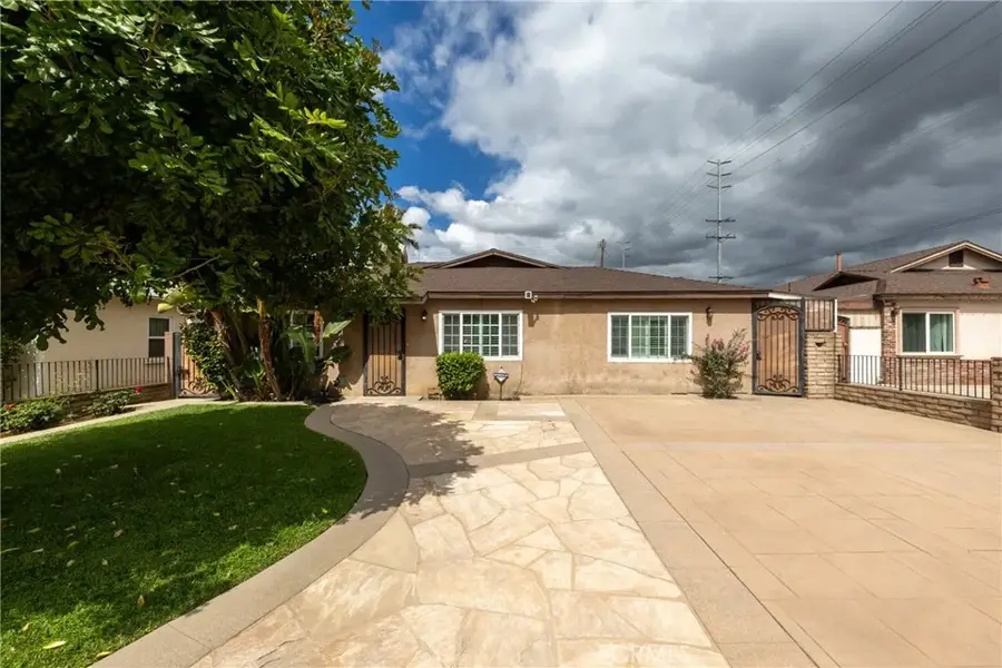 5563 N Fleetwell, Azusa, CA 91702 - #2