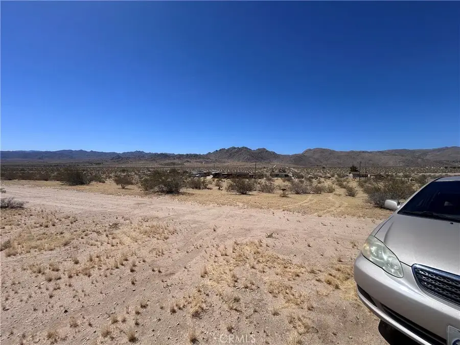 62756 Petunia Dr, Joshua Tree, CA 92252 - #3