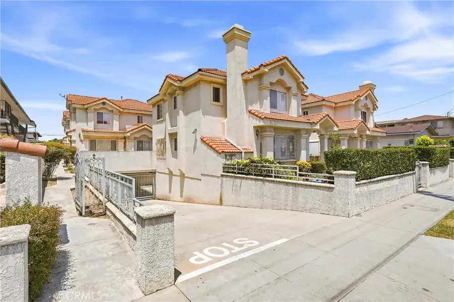 1097 S Marguerita #C, Alhambra, CA 91803 - #2