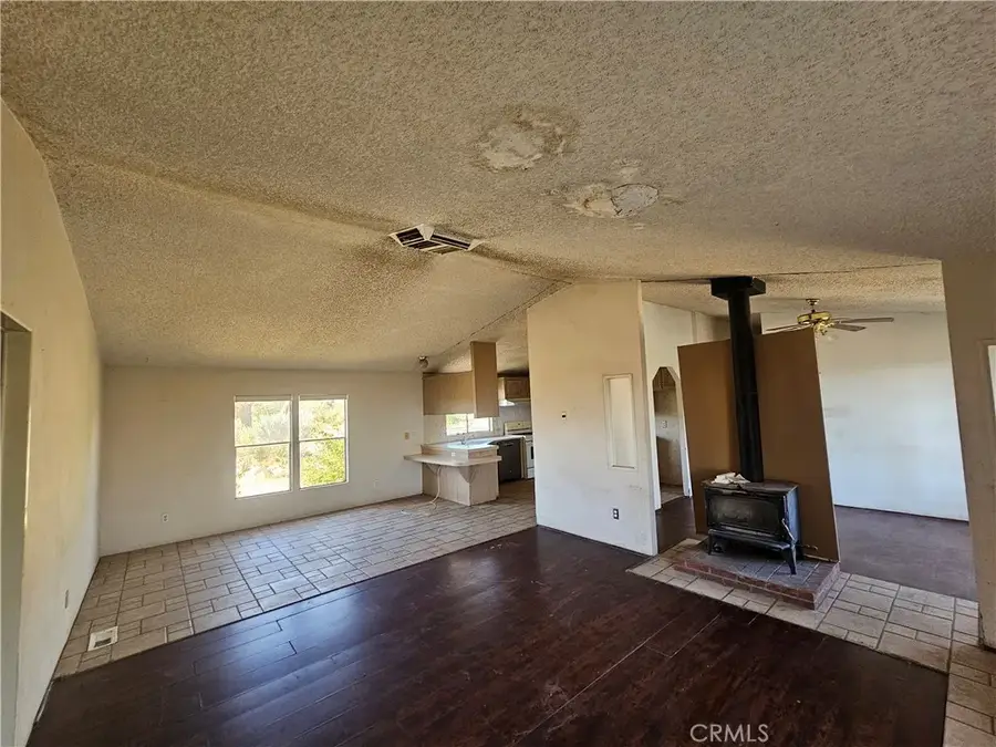 278 Yucca, Pinon Hills, CA 92372 - #3