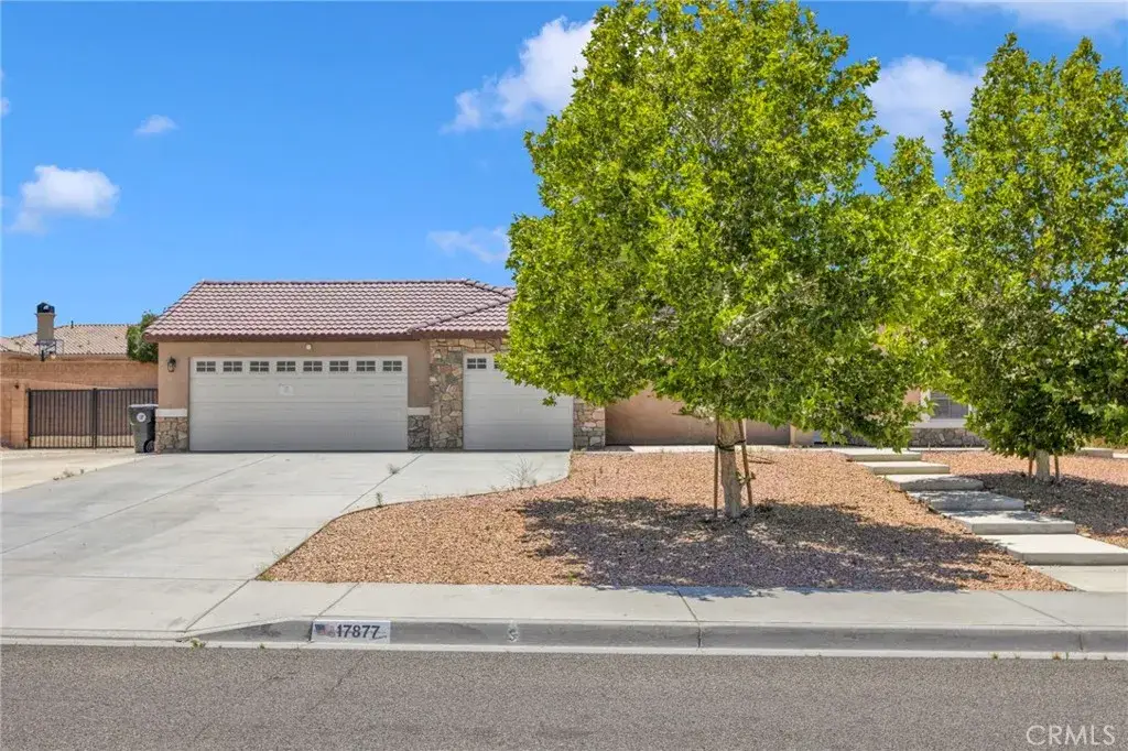 17877 Cabazon, Apple Valley, CA 92307 - #1