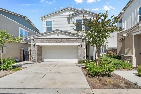 16736 Petrus Lane, Fontana, CA 92336