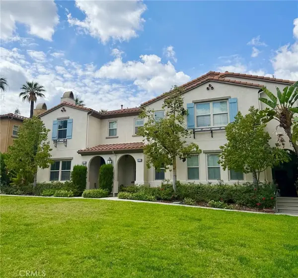 951 N Sunrise Lane #B, Azusa, CA 91702