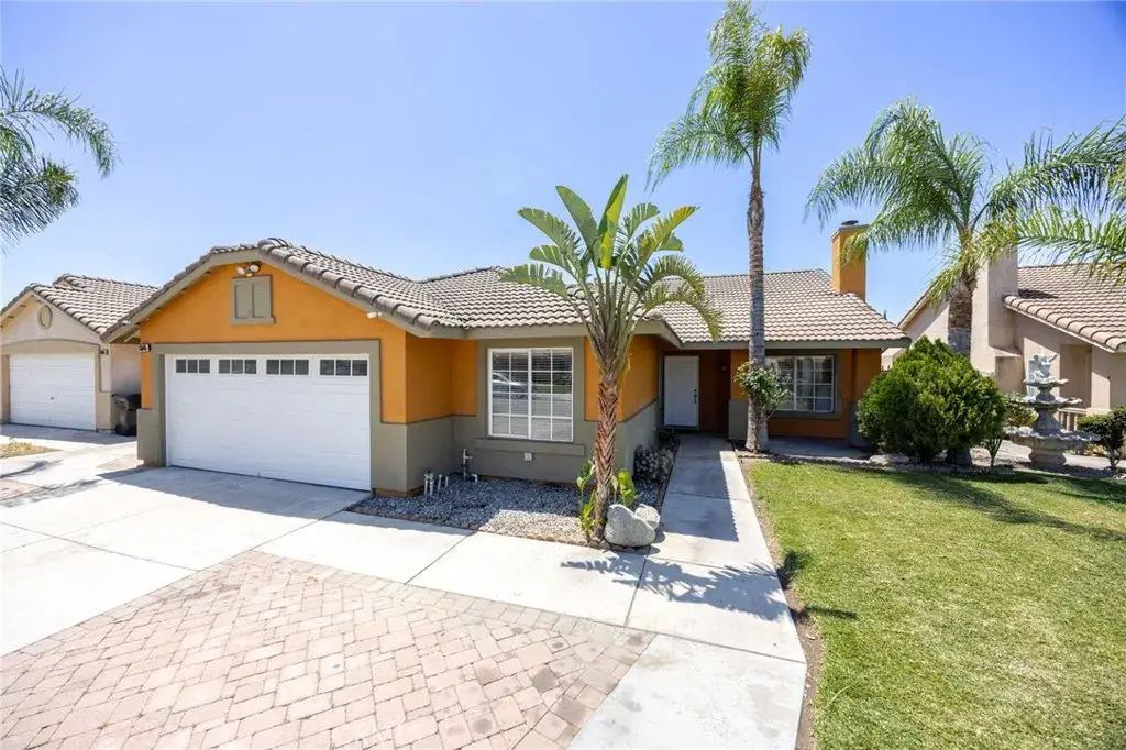 15045 Spring, Fontana, CA 92335 - #1